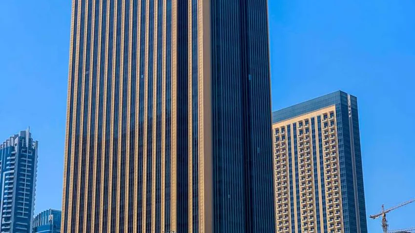 Marina Plaza